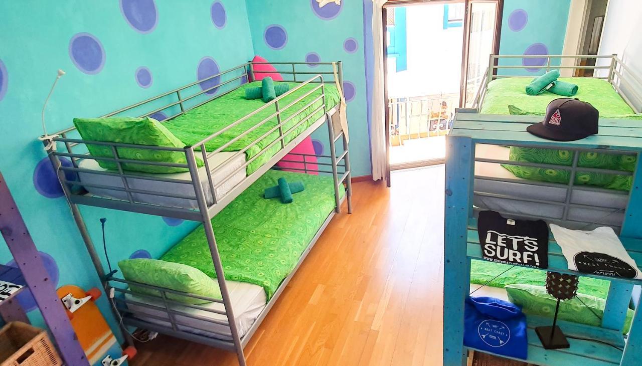 Ericeira Surf Camp Hostel Exterior photo