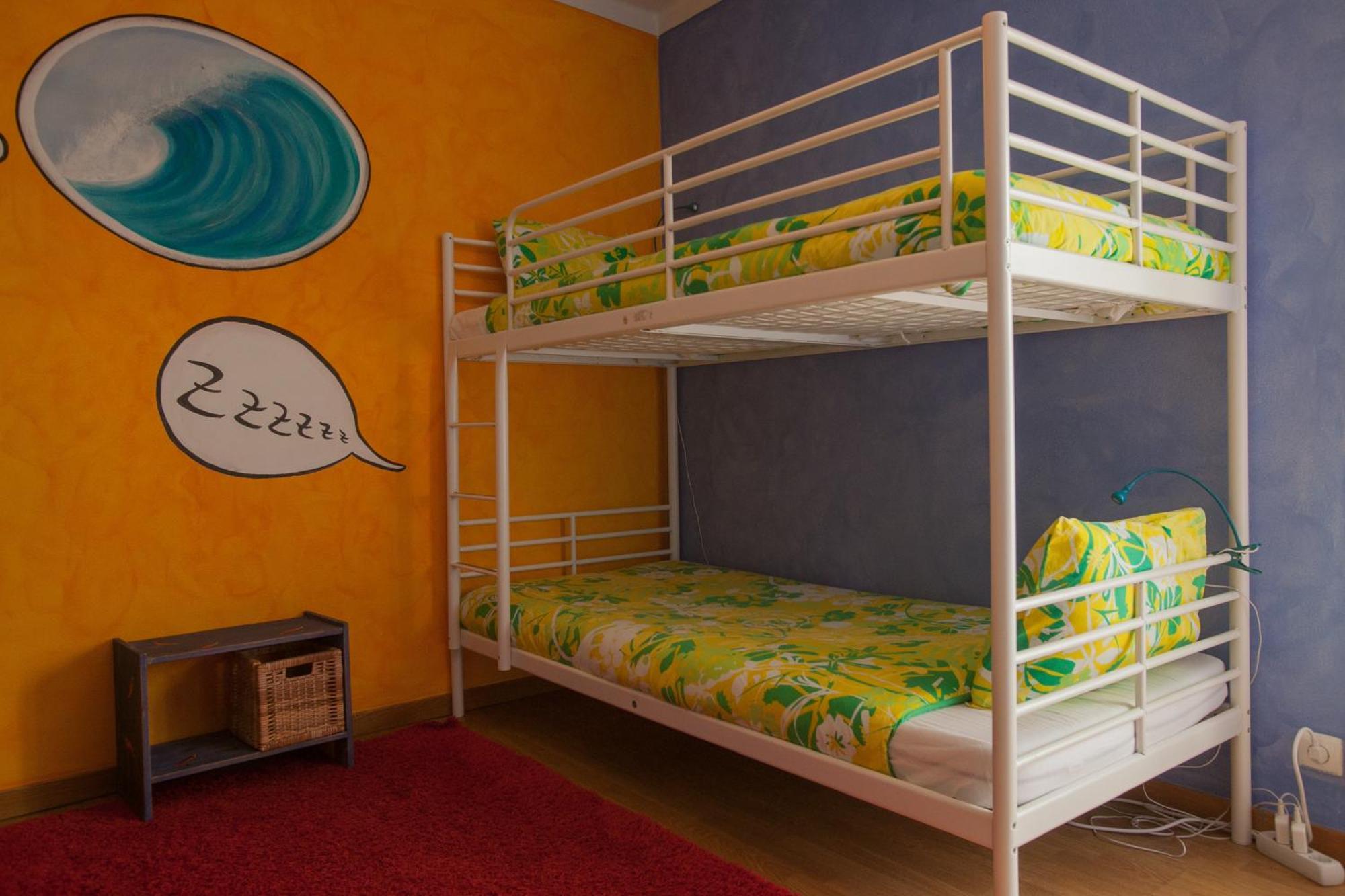 Ericeira Surf Camp Hostel Room photo